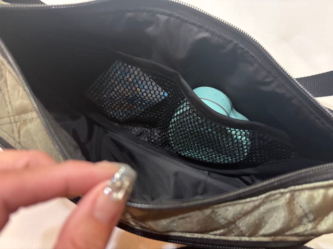 半月型ショルダーバッグ