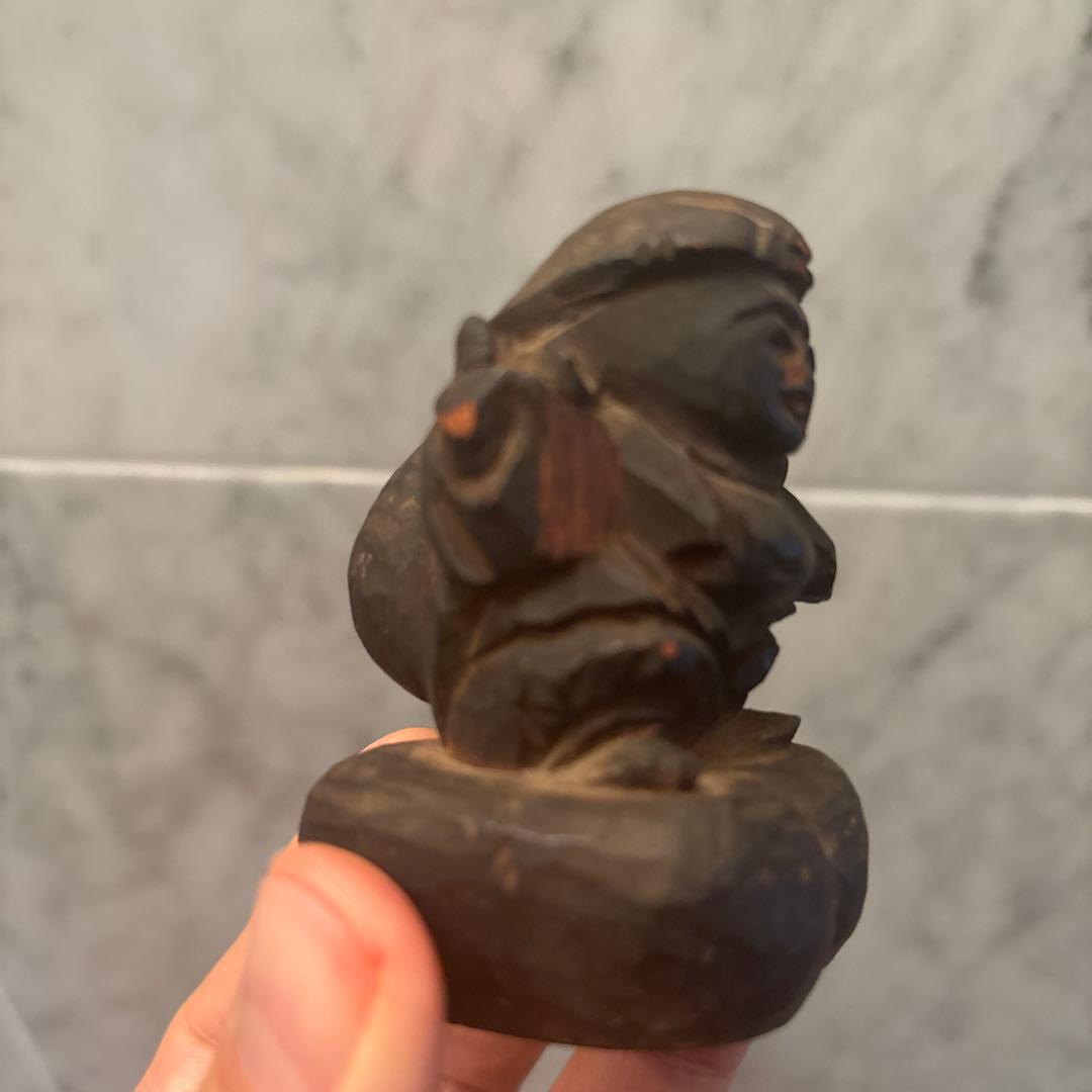 大黒天 アンティーク明治時代平和的なお顔で雰囲気のある大黒様の彫刻