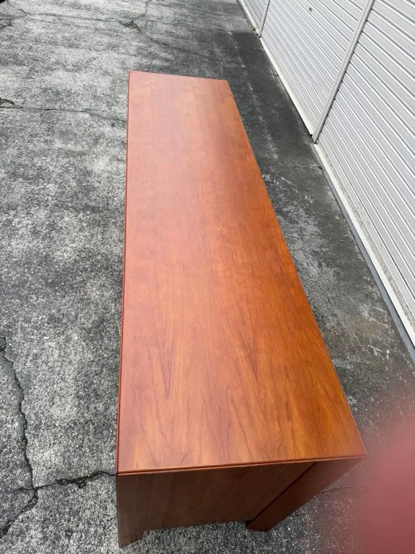 デンマーク Skovby Furniture チェリー材ロングサイドボード｜北欧