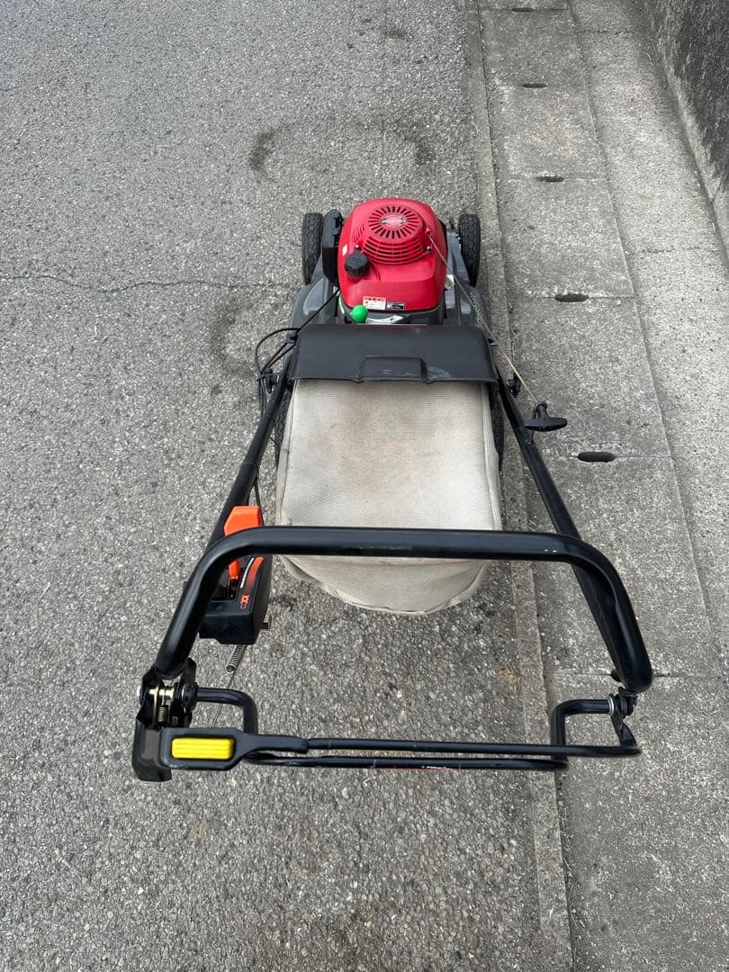 HONDA HRX537 エンジン芝刈り機（外観美品） エンジンOK！