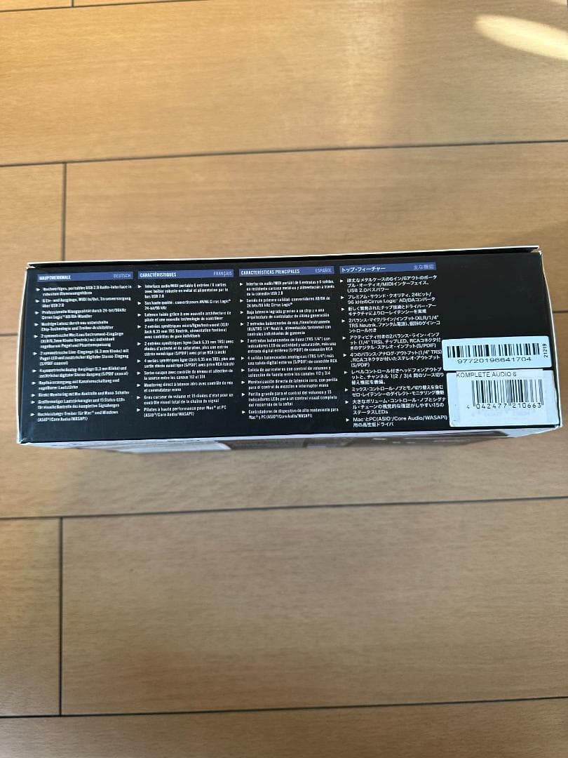 KOMPLETE AUDIO 6 USBオーディオインターフェイス