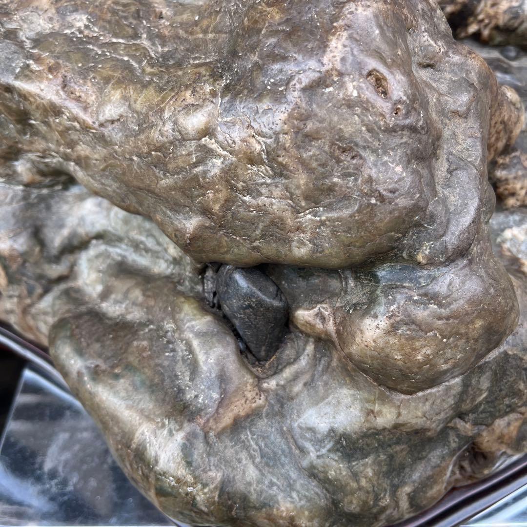 神居古潭石 、特大６０センチ、古潭石 神居古潭石緑泥石 水石 、水石展示会用