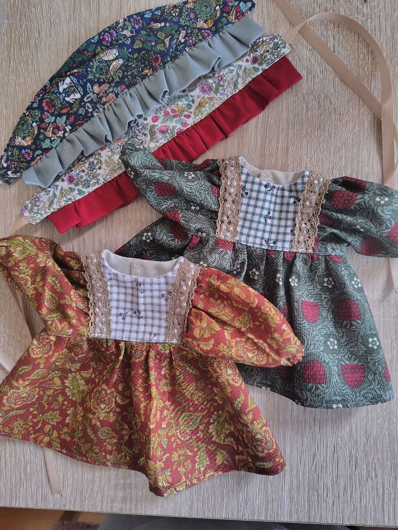 ソランちゃん　メルちゃん　ハンドメイド服