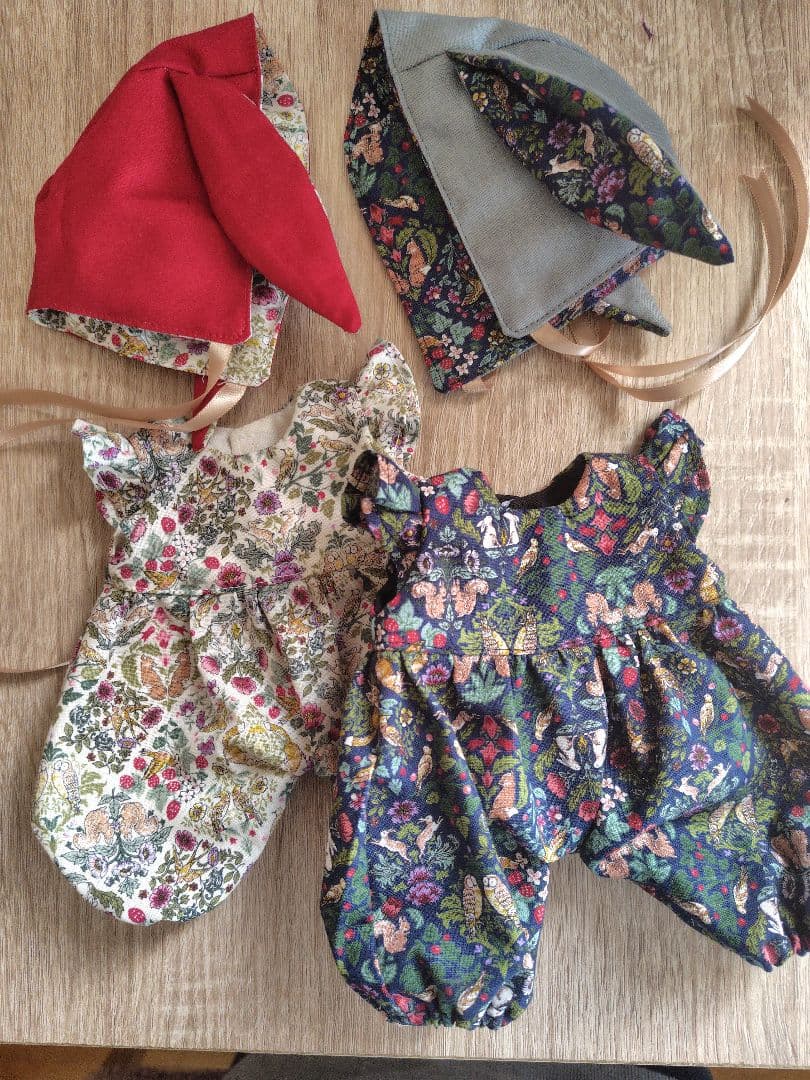 ソランちゃん　メルちゃん　ハンドメイド服