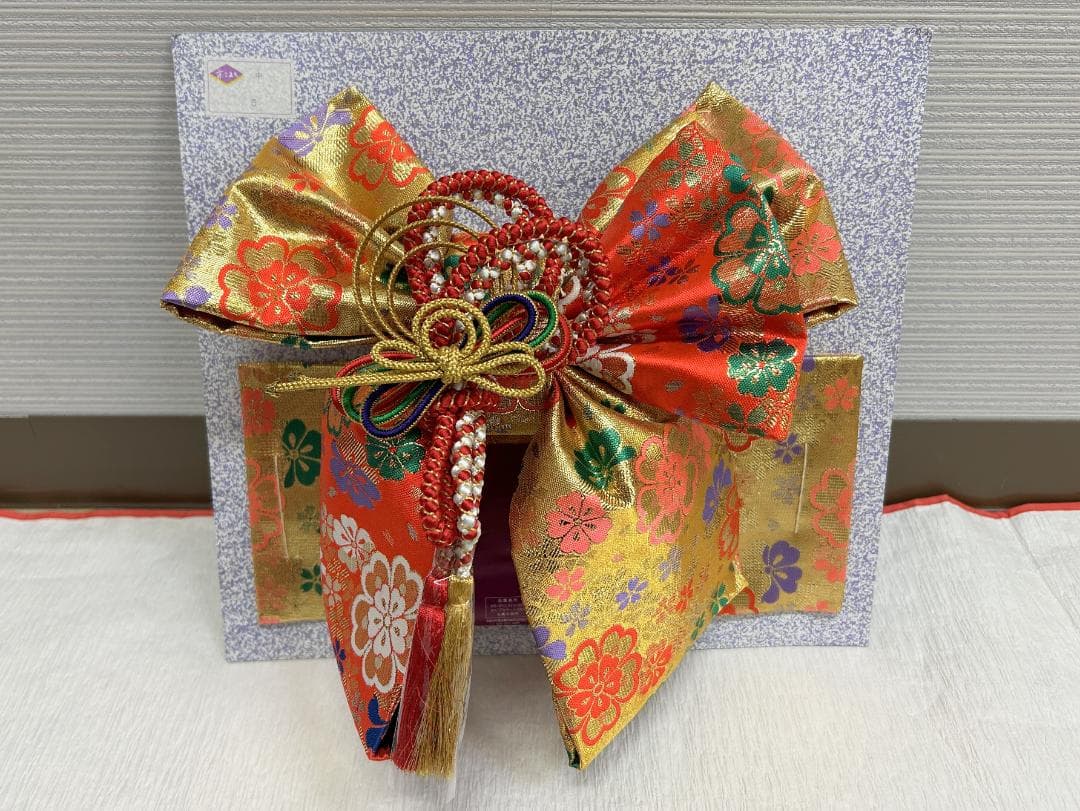 七五三セット　祝帯ペアセット　花びら　中サイズ　草履18cm　箱入り　未使用