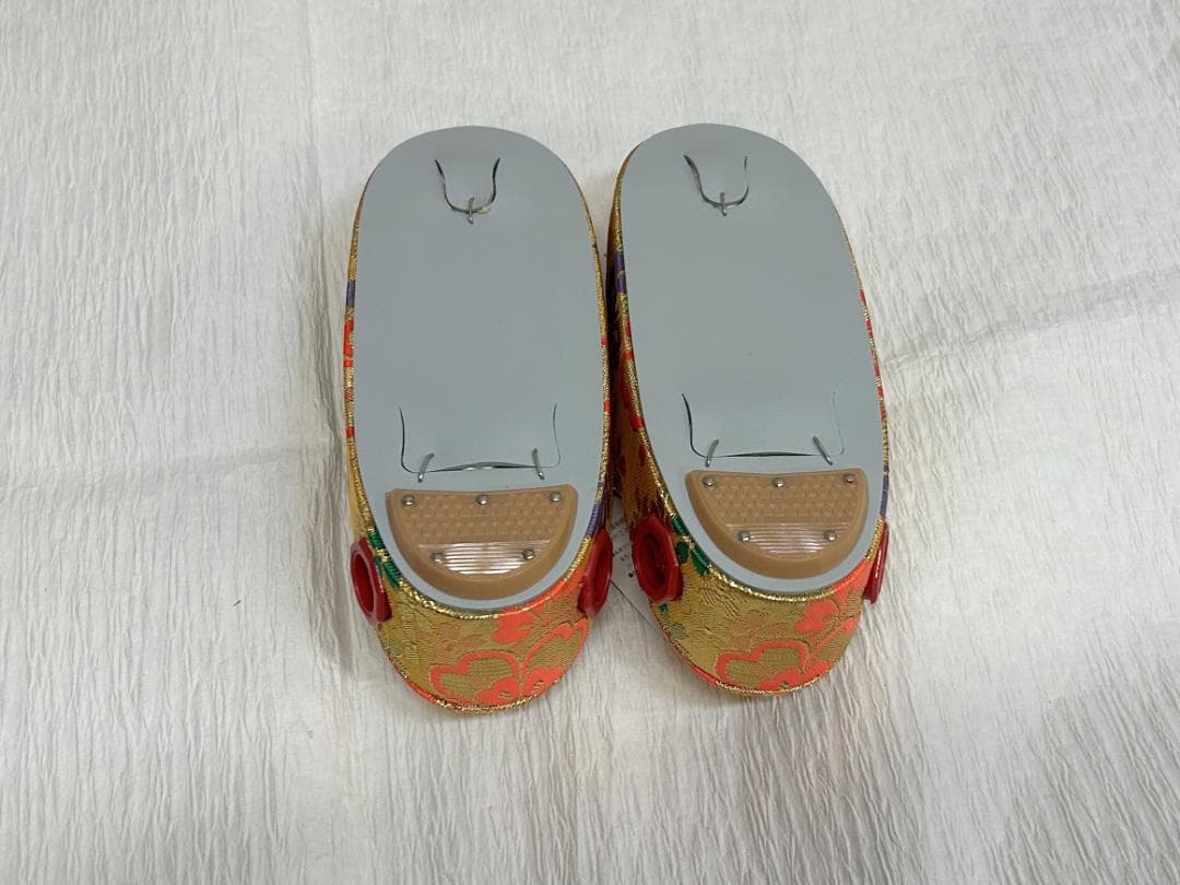 七五三セット　祝帯ペアセット　花びら　中サイズ　草履18cm　箱入り　未使用