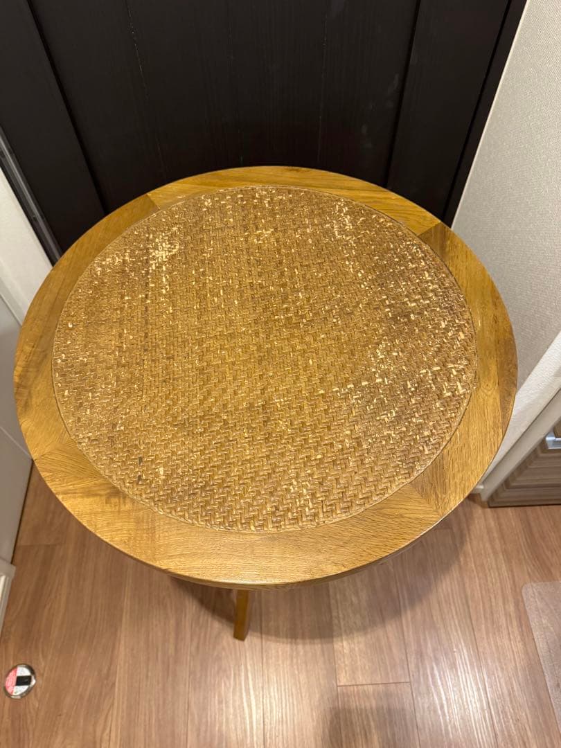 クラッシュゲート　丸テーブル