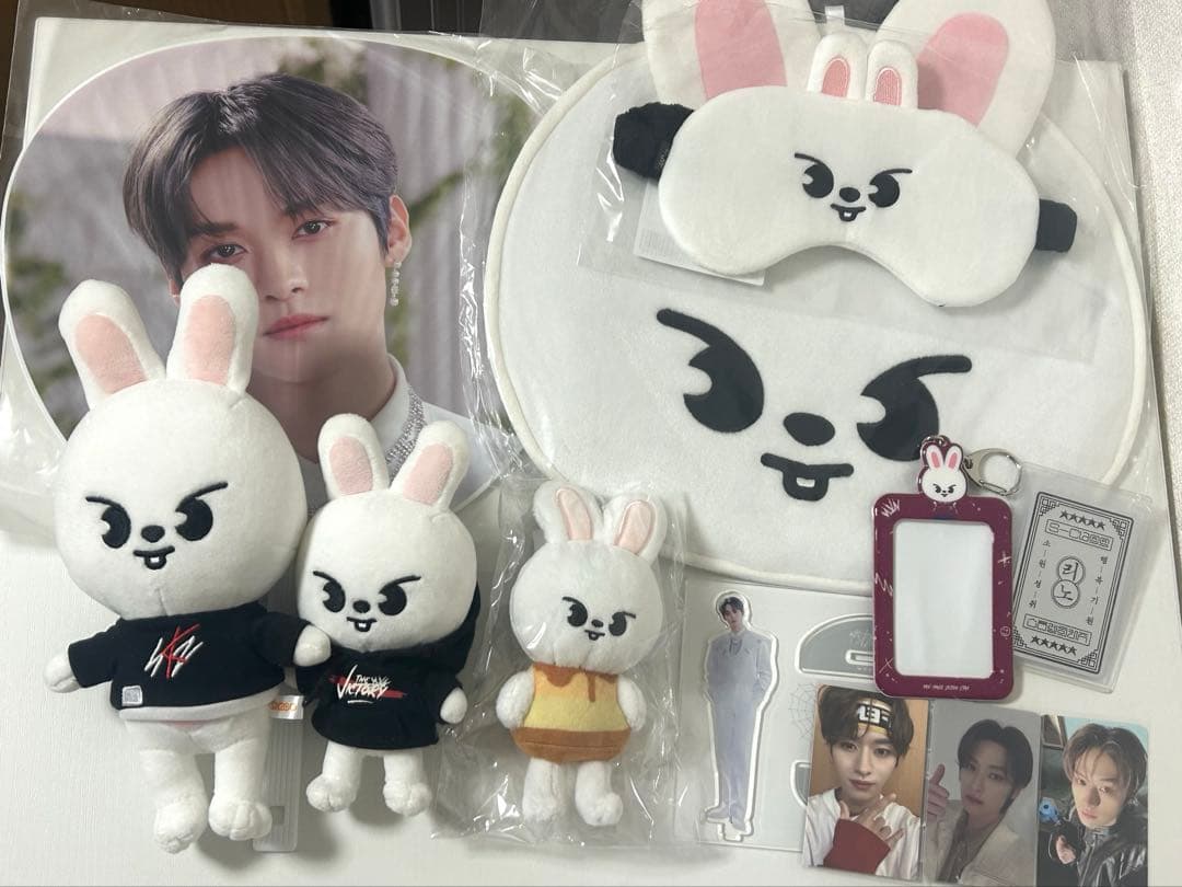 StrayKids スキズ リノ リービット グッズ