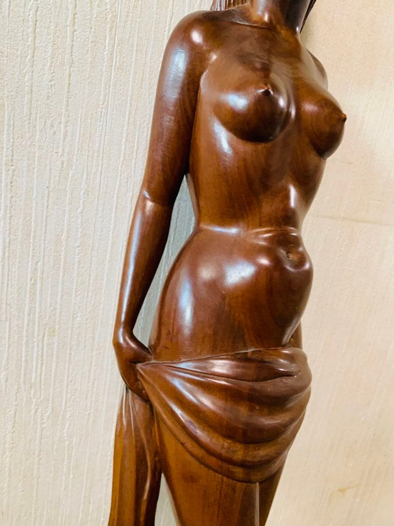 希少品　木彫り　木製 女性像 裸婦像 置物 オブジェ　バリ 工芸品　裸体　彫刻