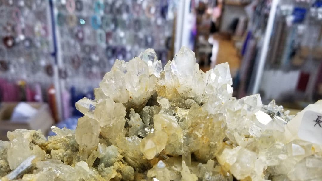 国産鉱物　長野県産　水晶　クラスター　20cm