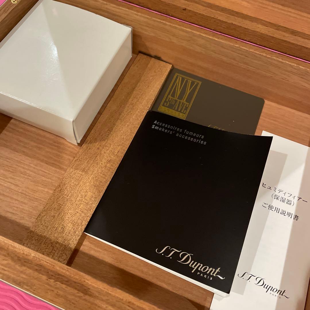 S.T.デュポン　エレガントな漆器のヒュミドール- 2007 年限定版 -