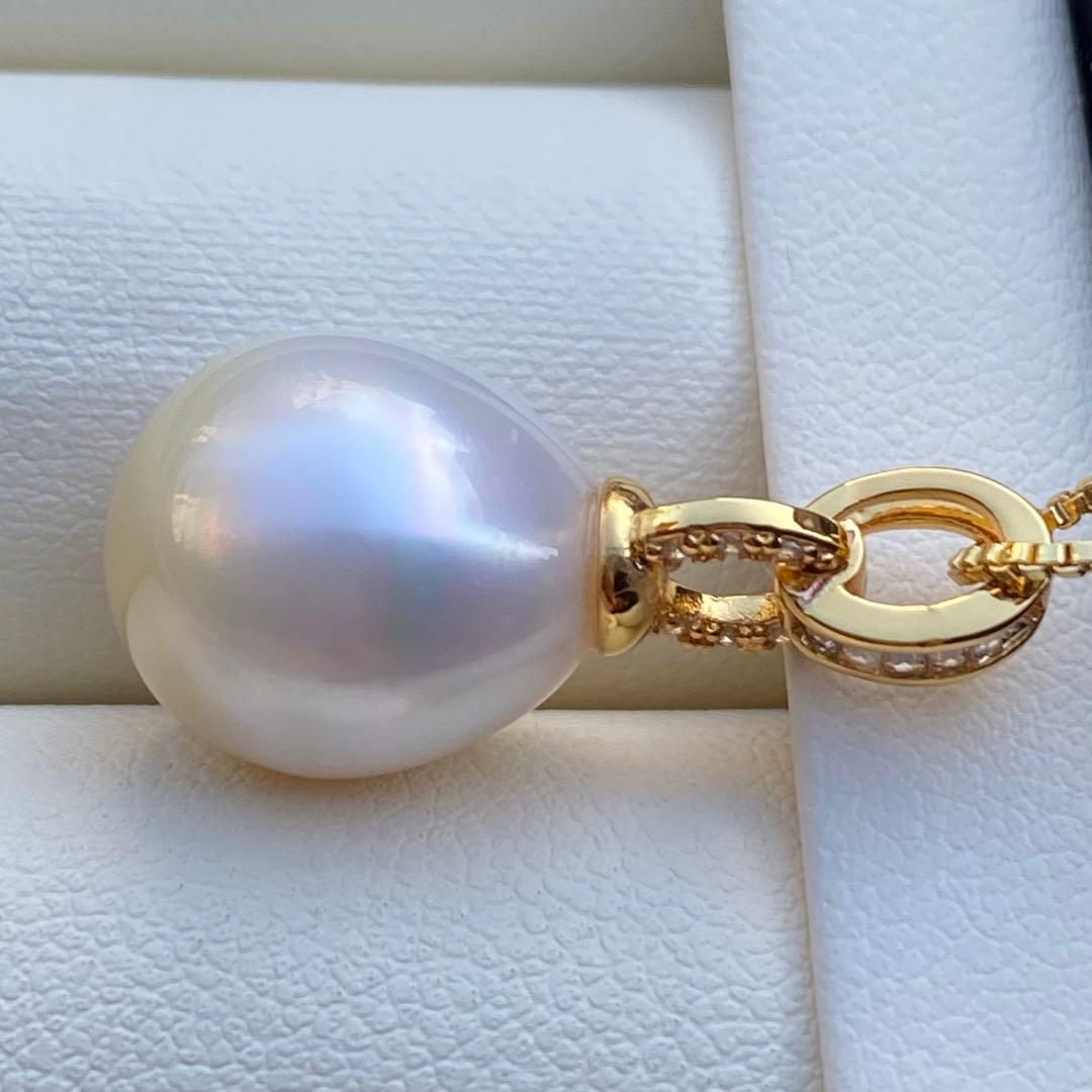 本真珠　南洋白蝶真珠ネックレストップ　13.3*11.9mmPT950