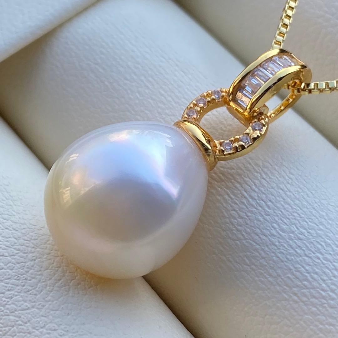 本真珠　南洋白蝶真珠ネックレストップ　13.3*11.9mmPT950