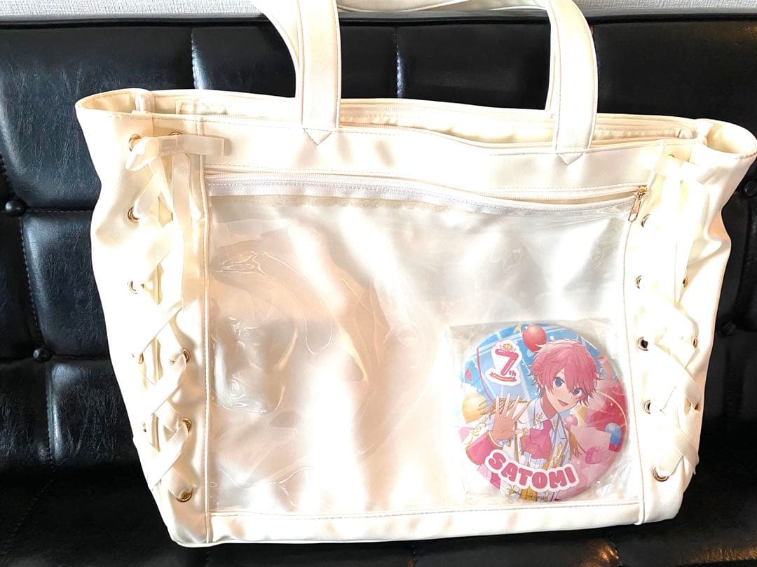 すとぷり7thさとみ ふぁみこれWチャンス特大BIG缶バッジ - メルカリ