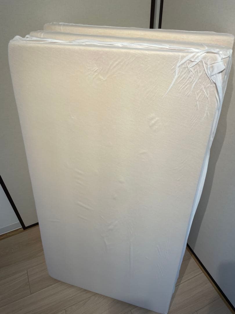 [美品] ボナノッテ 3つ折りセミダブル マットレス 西川産業