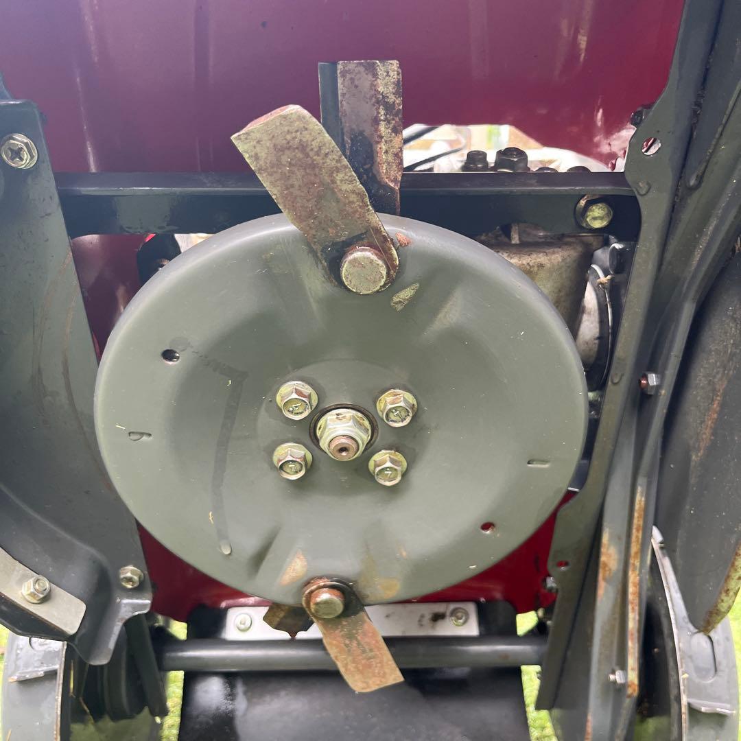 じゃば　MARUYAMA KJ-30 4WD 芝刈り機