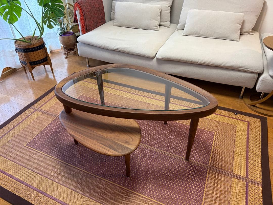 【再掲載】送料・設置込み！KEYUCA 木製ガラスセンターテーブル