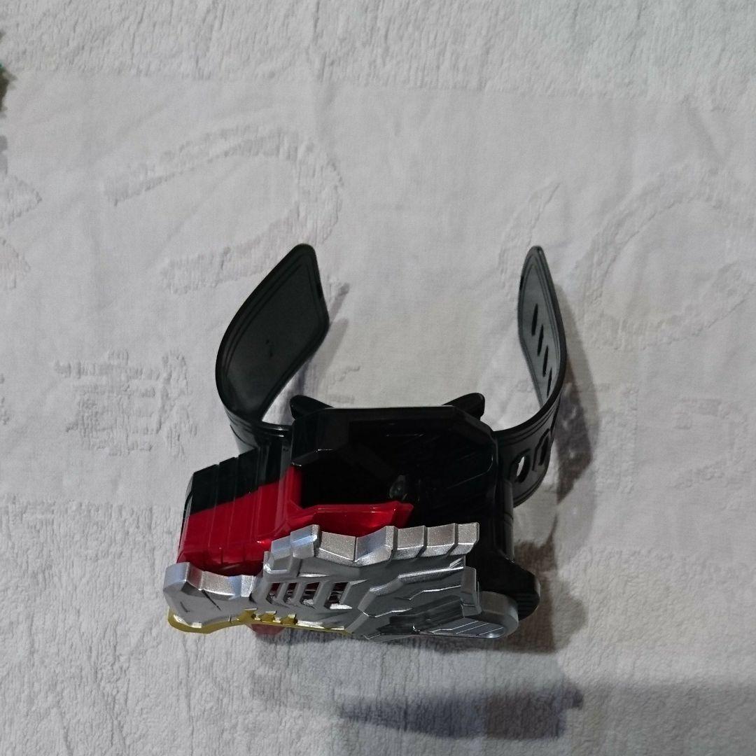 リュウソウジャー