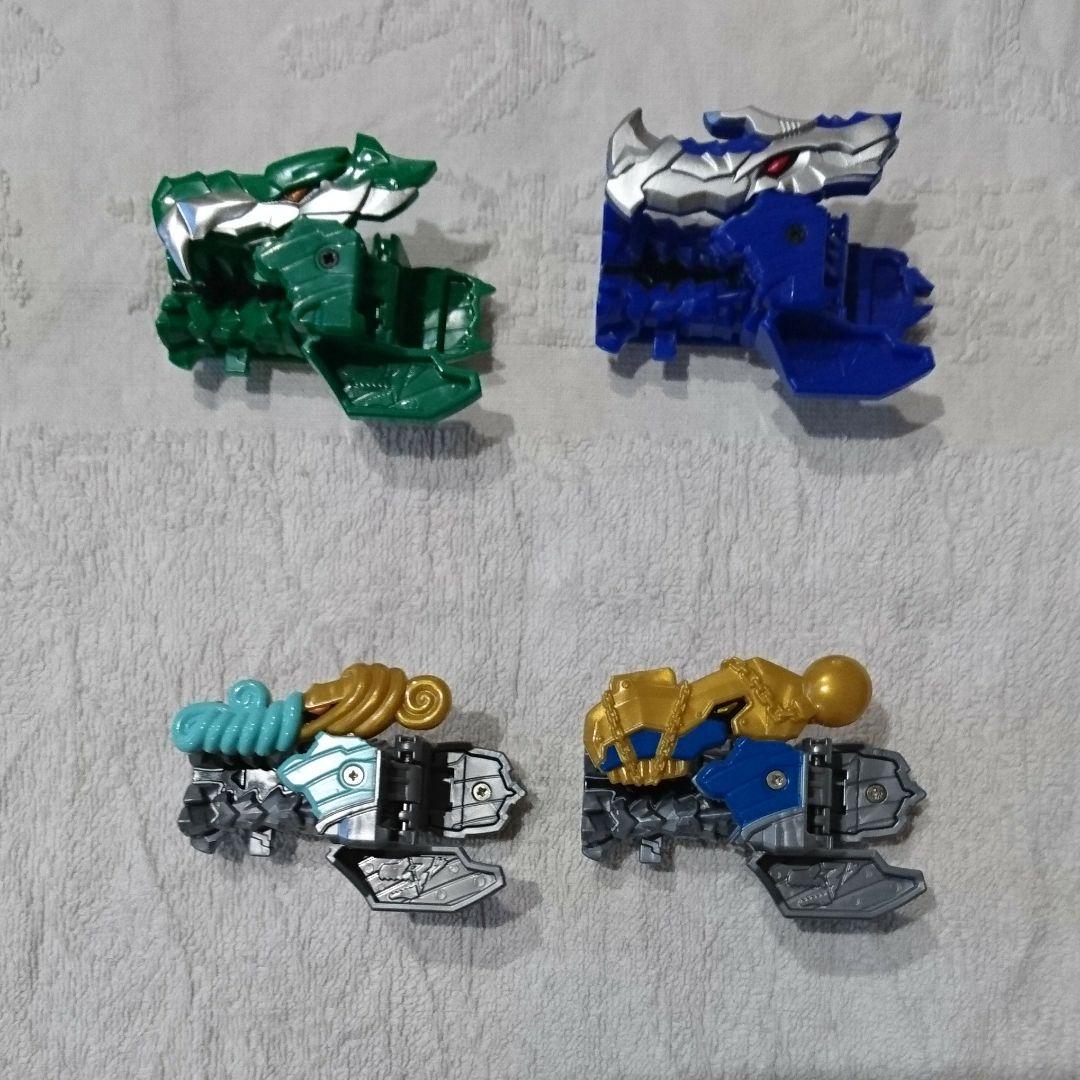 リュウソウジャー