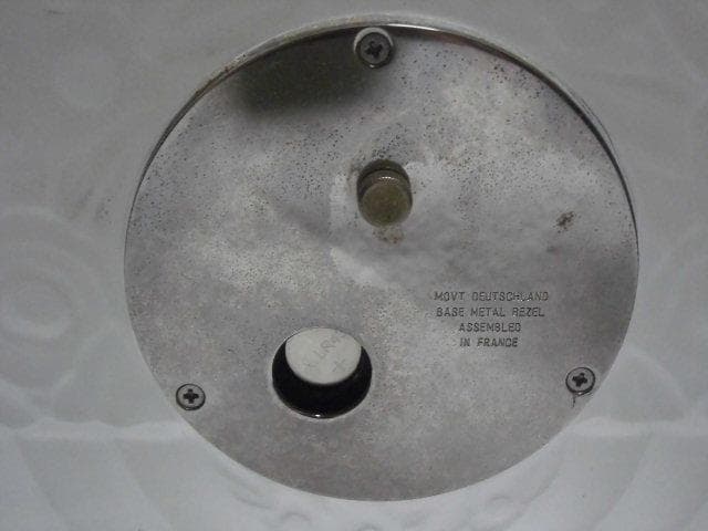 バカラ　クリスタル　バスケット・オブ・アバン・ダンス　クロック