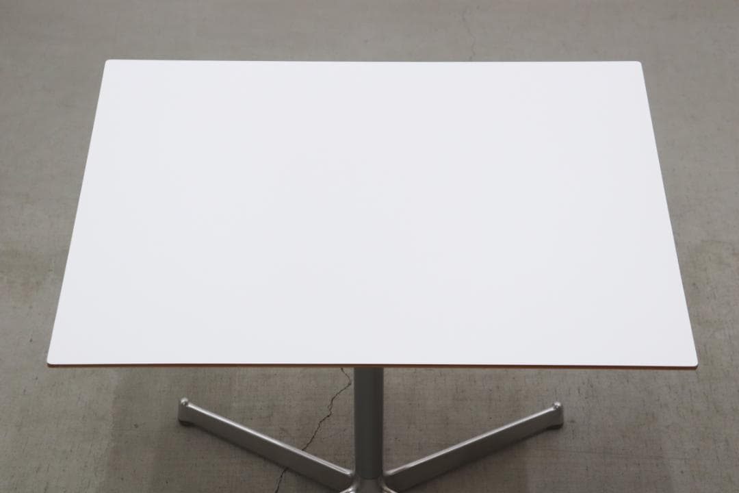 在庫2台 D&Department カフェテーブル ホワイト ナチュラル