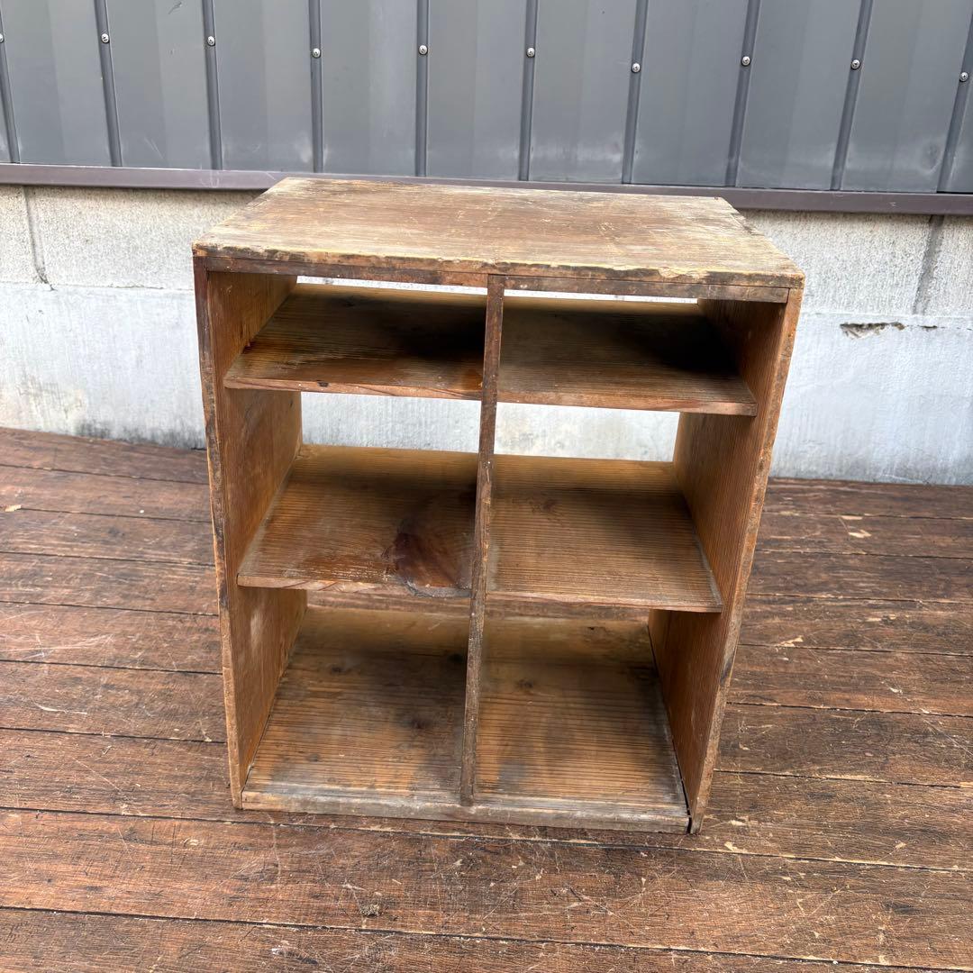 C1 昭和レトロ 古道具 木製棚 飾り棚 ディスプレイラック レトロ収納 6マス