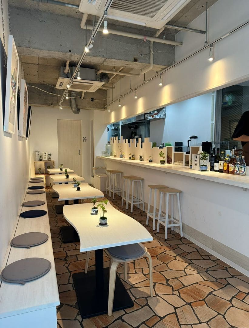 ホワイト 木製 ダイニングテーブル 計4つ まとめ買いお安く 引き取り