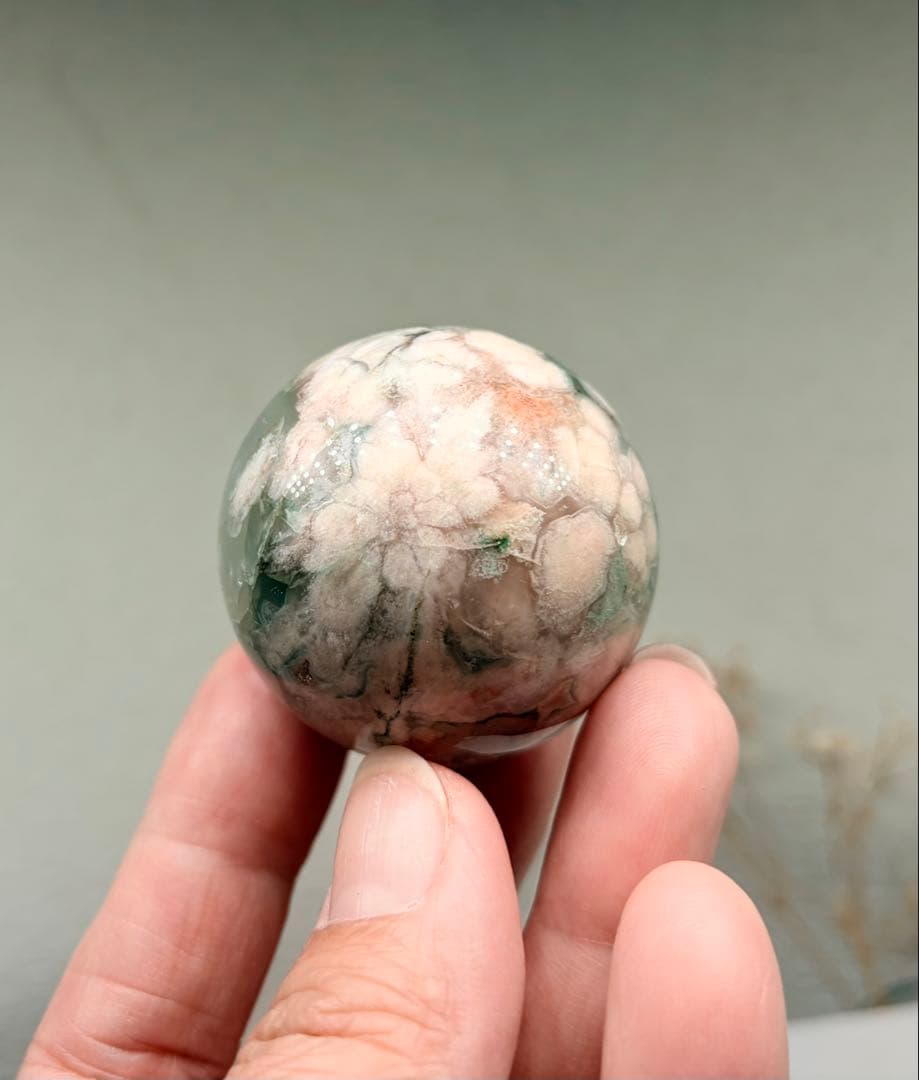 ☆癒し系天然石☆グリーンフラワーアゲート スフィアΦ43mm