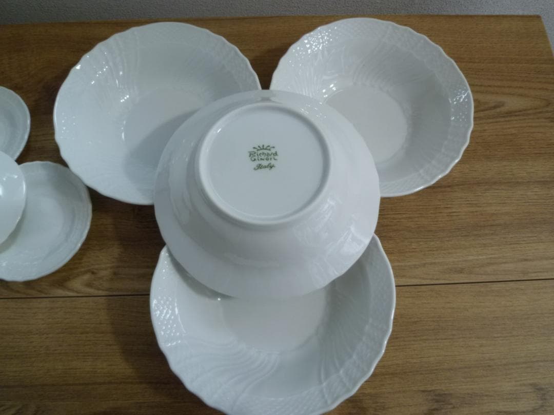 リチャードジノリ ベッキオホワイト フルーツソーサー＆ 豆皿