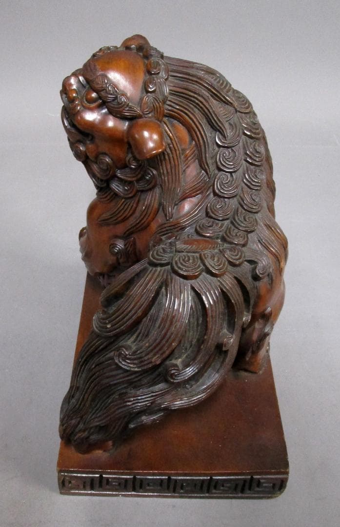 ビンテージ 木彫［玉持ち唐獅子］