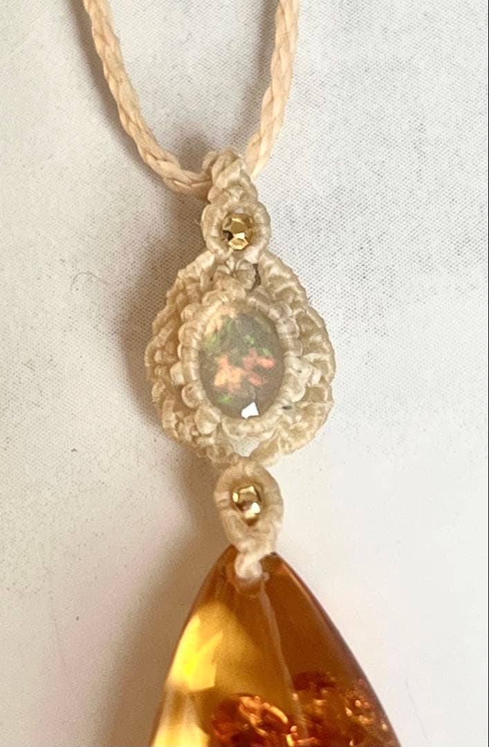 琥珀&宝石質オパール ペンダント