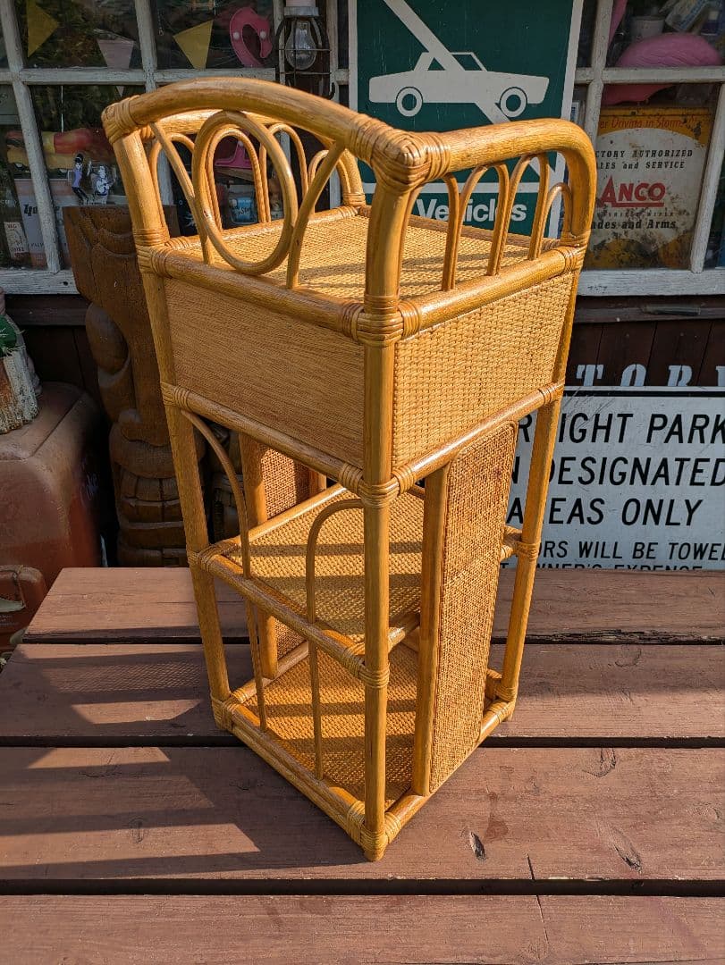 オールドラタンシェルフ 飾り棚 籐 ラタン製 3段シェルフ 引き出し付き　家具