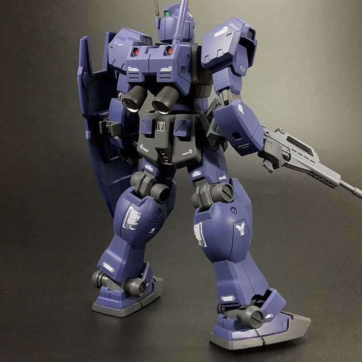 RGM-79Q ジム・クゥエル ガンプラ塗装済完成品 - メルカリ
