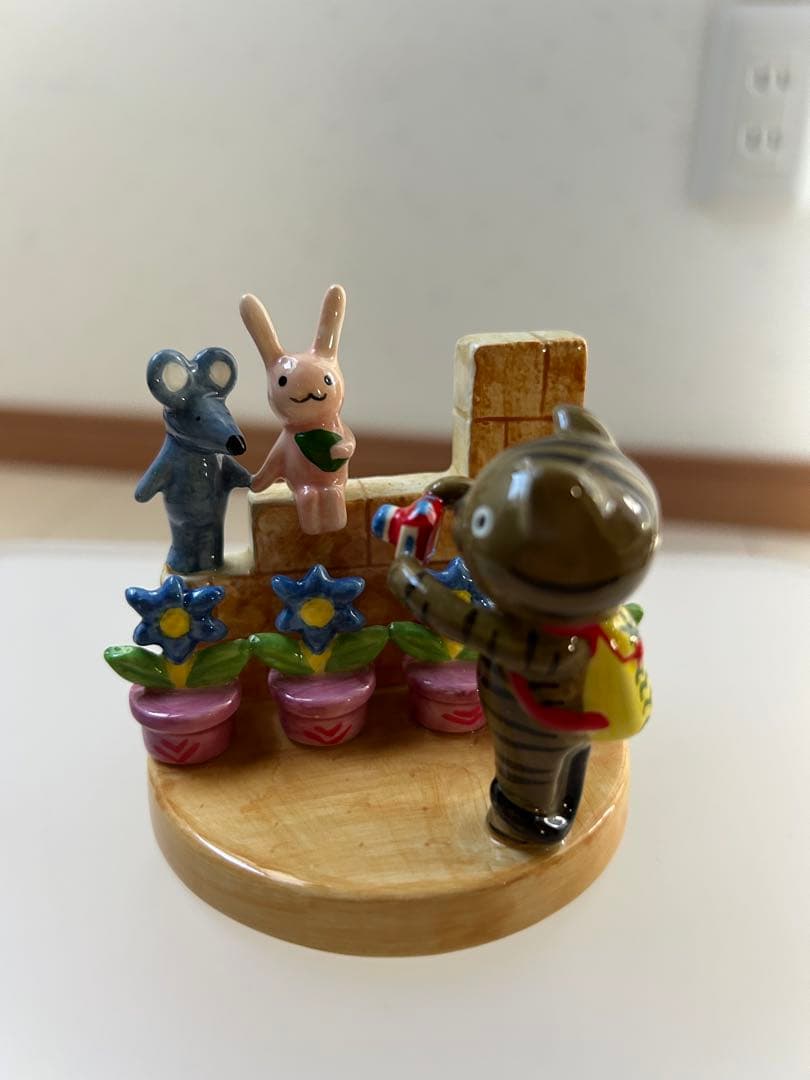 陶器製 猫とねずみの置物９個＋おまけ１個 ベルメゾン