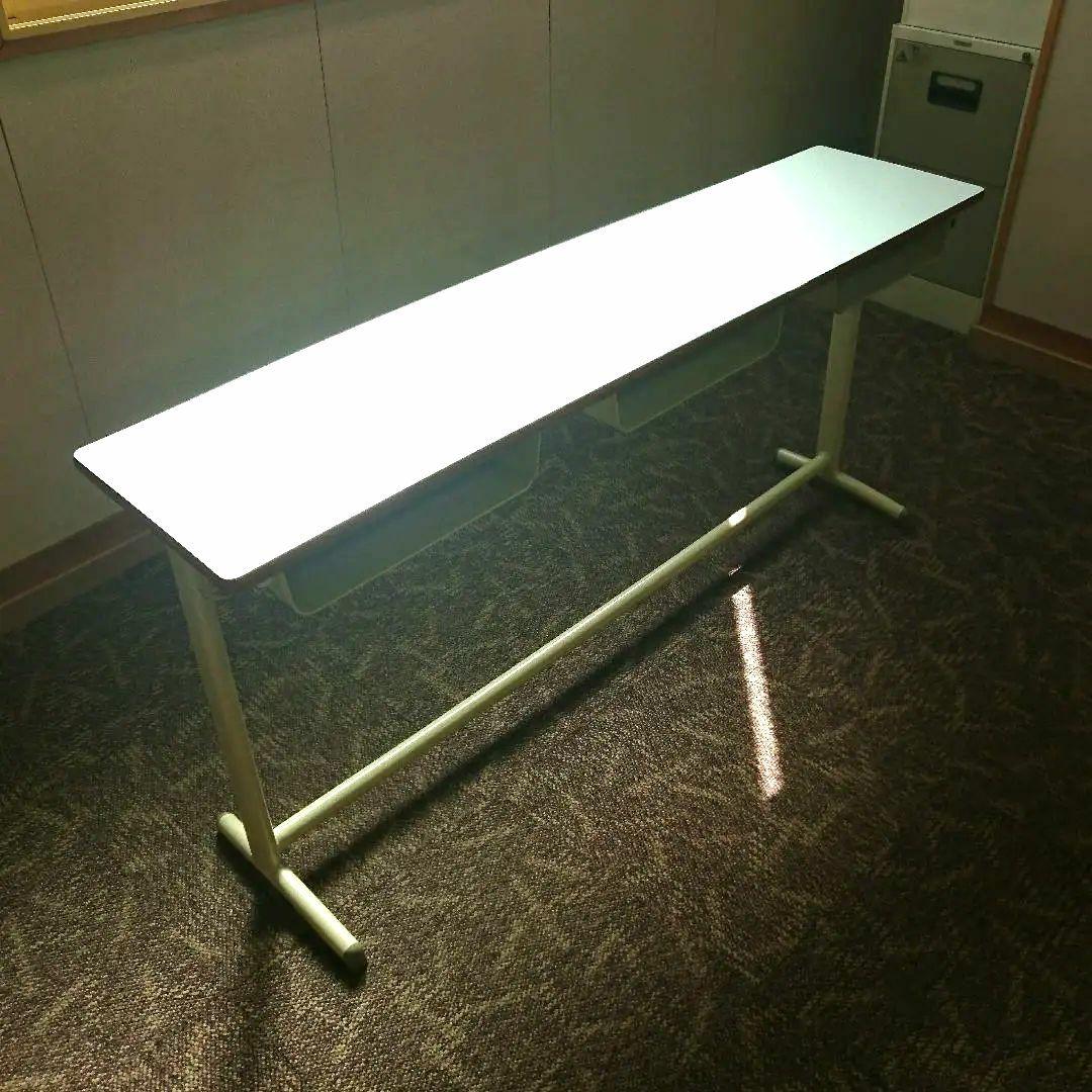 【送料込み】棚付きテーブル　150cm