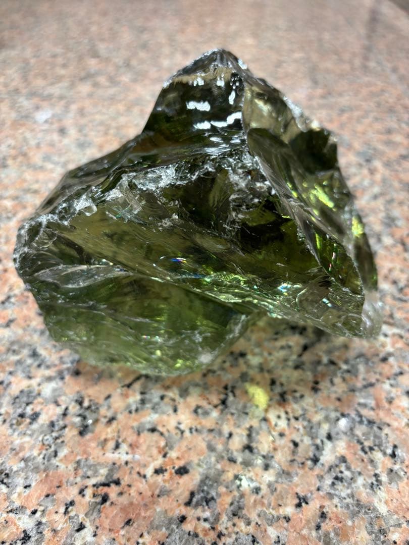 火山ガラス　天然ガラス　モルダバイトカラー　3.7kg インドネシア産　天然石