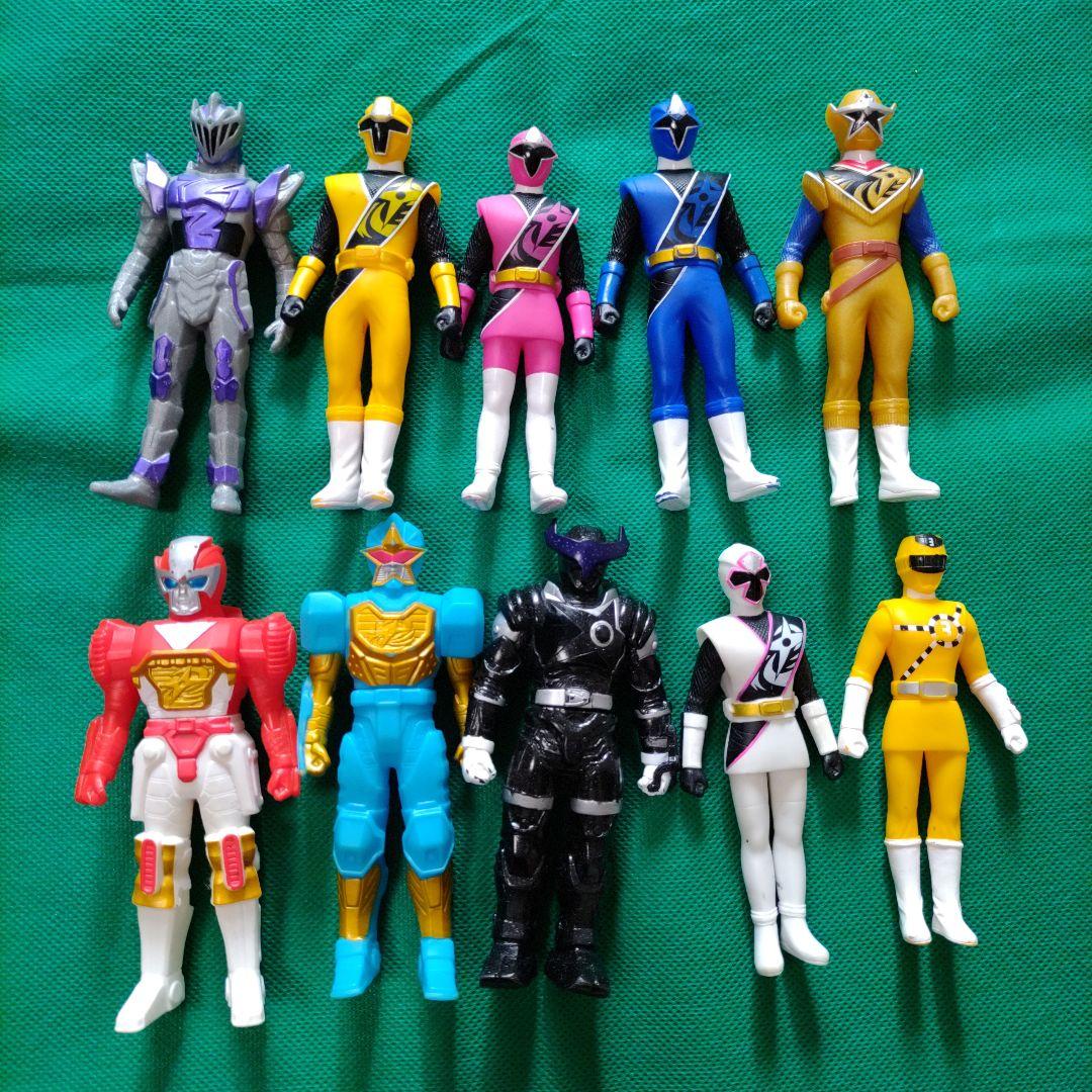 戦隊ヒーロー ソフビ 食玩 10体セット - メルカリ