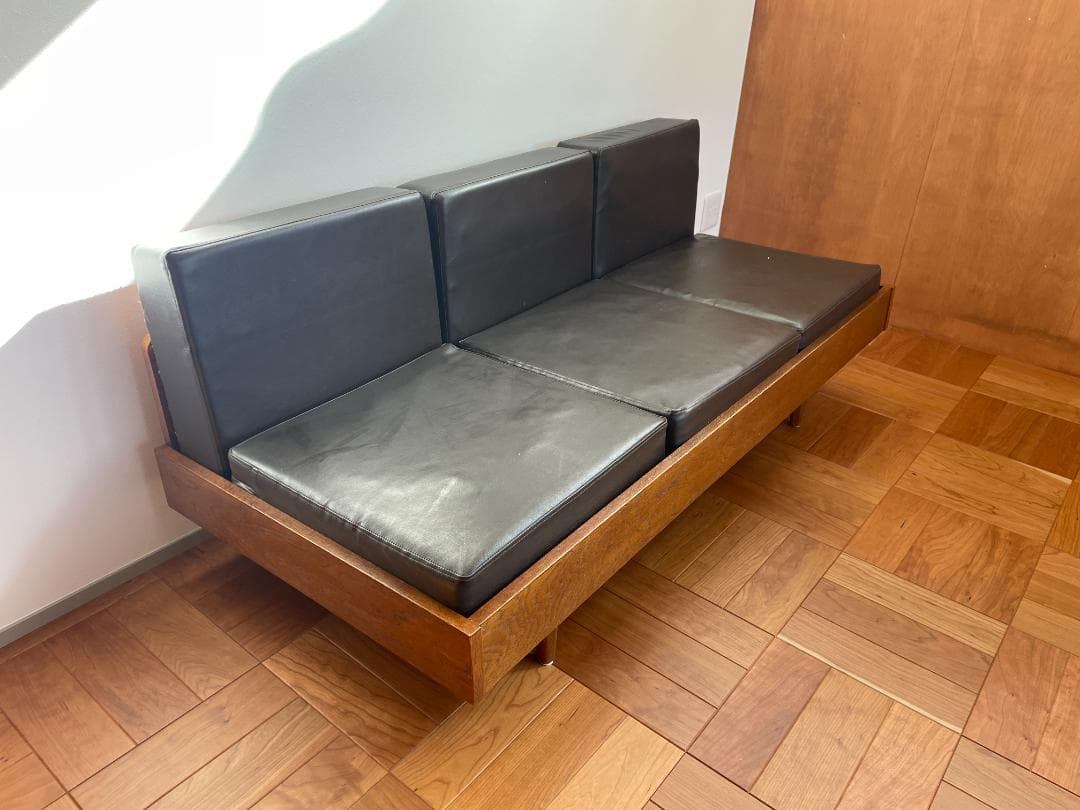 CLUB 6 【PACIFIC FURNITURE SERVICE】