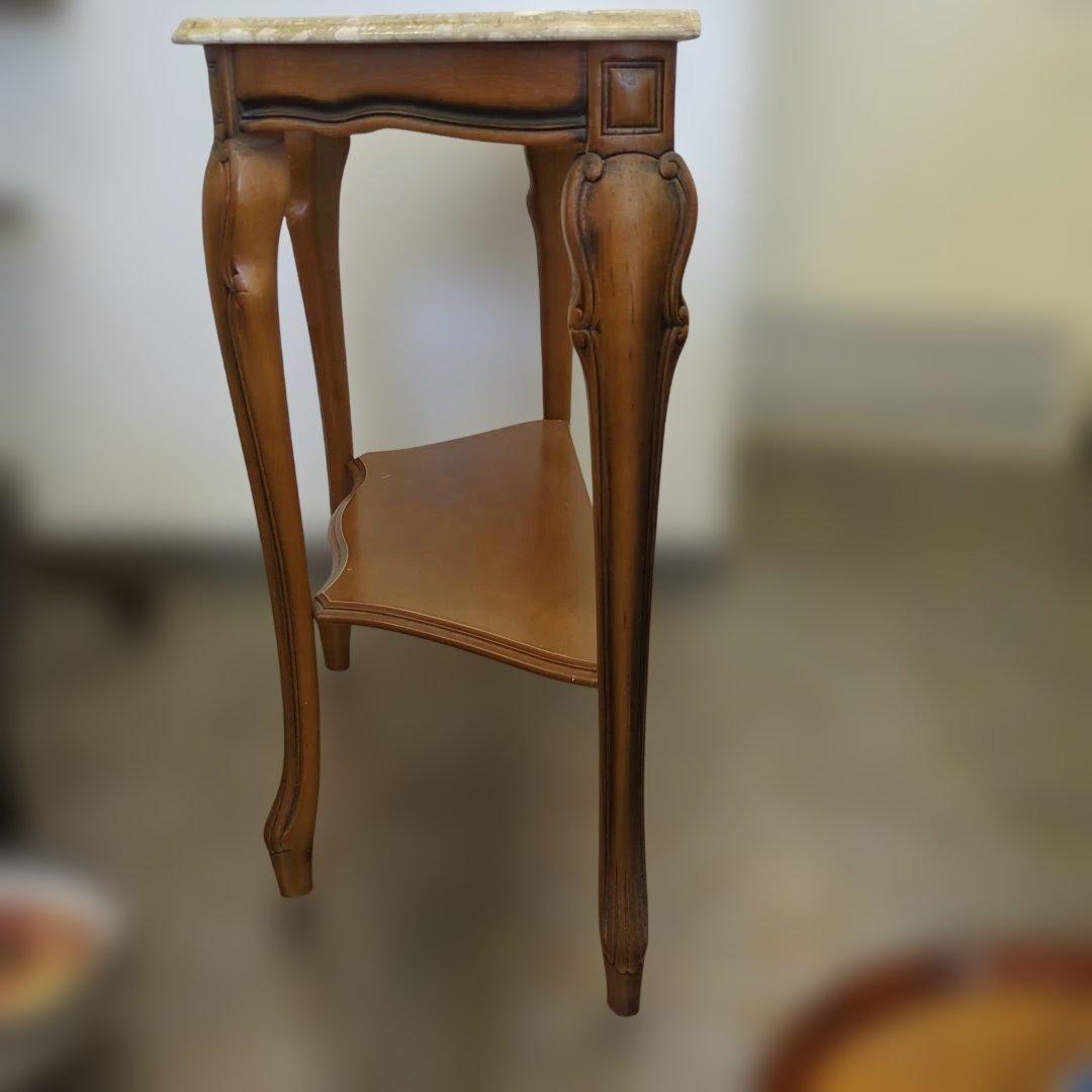 クラシックスタイル サイドテーブル　大理石　猫脚　机　テーブル