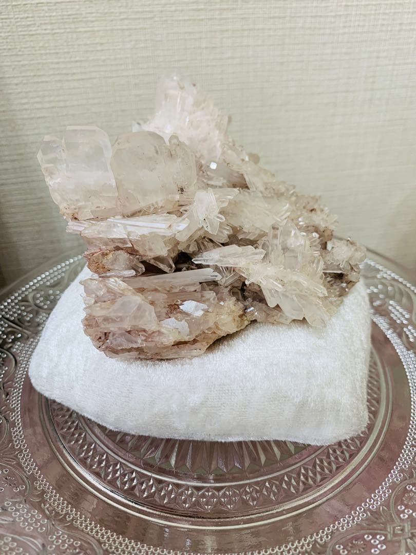 ⭐︎天然石⭐︎超レア⭐︎原石⭐︎コロンビア産⭐︎ピンクレムリアンファーデン⭐︎クラスター⭐︎