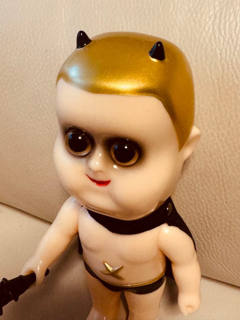 BLACKPEARLS ブラックパールズ　（ルーニー）ソフビ