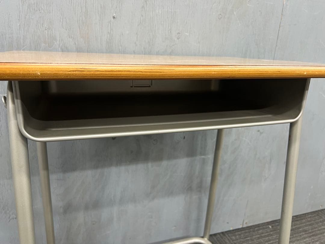 1734◆格安配送地域あり◆チトセ製◆学童机・椅子3組(旧JIS1号)学校学習塾