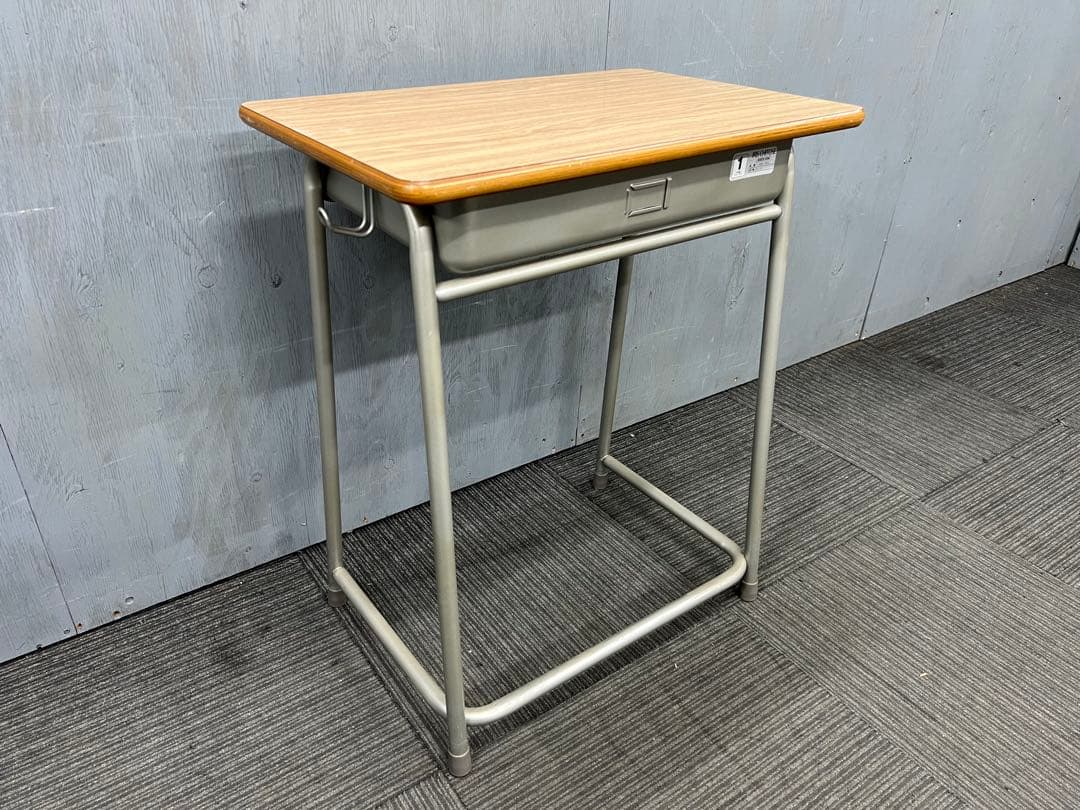 1734◆格安配送地域あり◆チトセ製◆学童机・椅子3組(旧JIS1号)学校学習塾