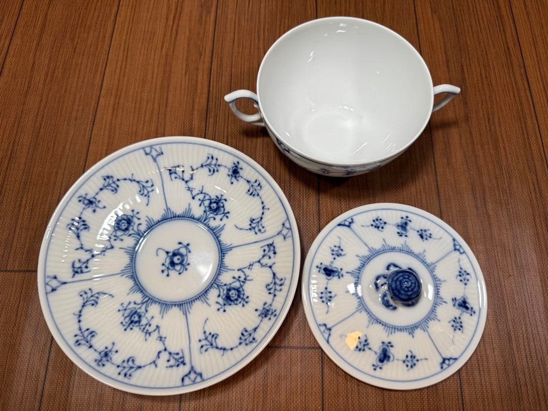 ロイヤルコペンハーゲン ブルーフルーテッド スープカップ＆ソーサー 2つセット