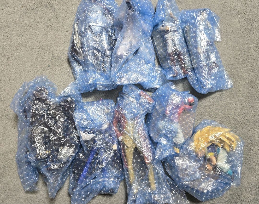 約100体　プライズフィギュア まとめ売り 箱無し ジャンク扱い 詰め合わせ