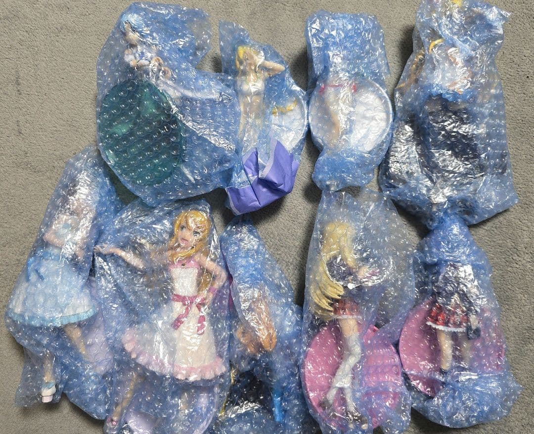 約100体　プライズフィギュア まとめ売り 箱無し ジャンク扱い 詰め合わせ