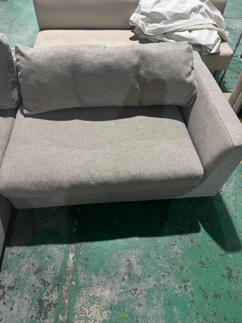 L字型グレーソファ　ファブリック 186