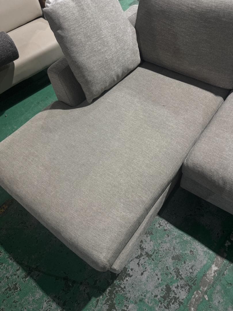 L字型グレーソファ　ファブリック 186