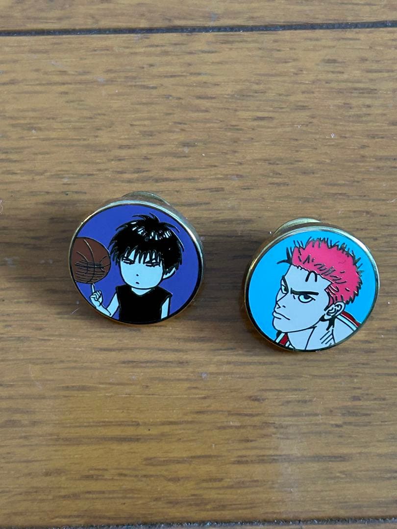 SLAM DUNK 桜木花道 流川楓 ピンバッジ - メルカリ