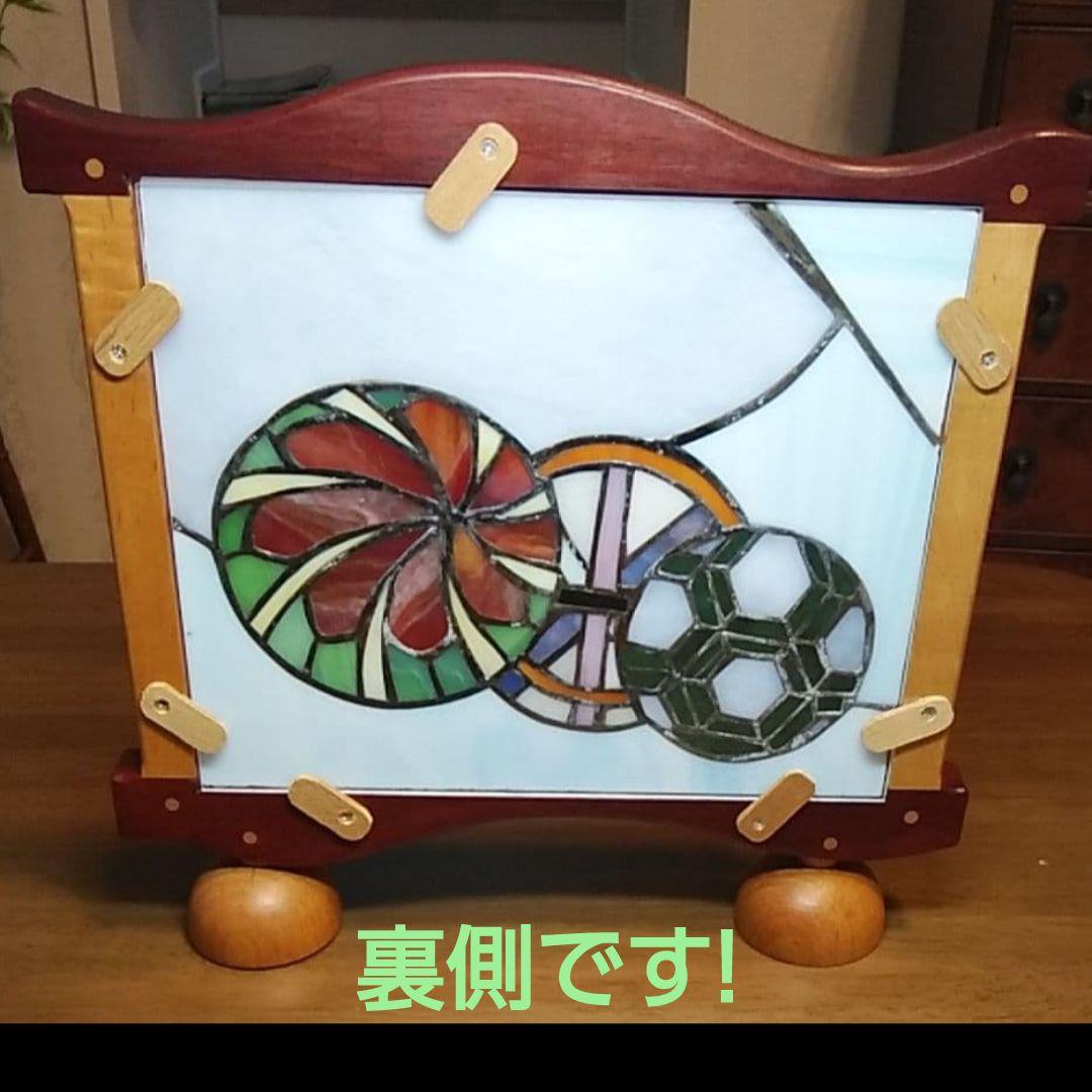 ステンドグラス置物　パネル置物　　手鞠柄:古典柄　額:台座付き